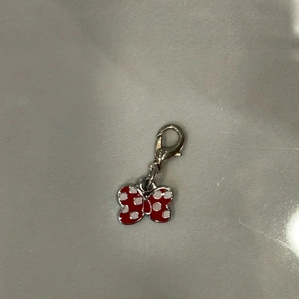 Disney Minni’s  Bow clip on charm Y2K